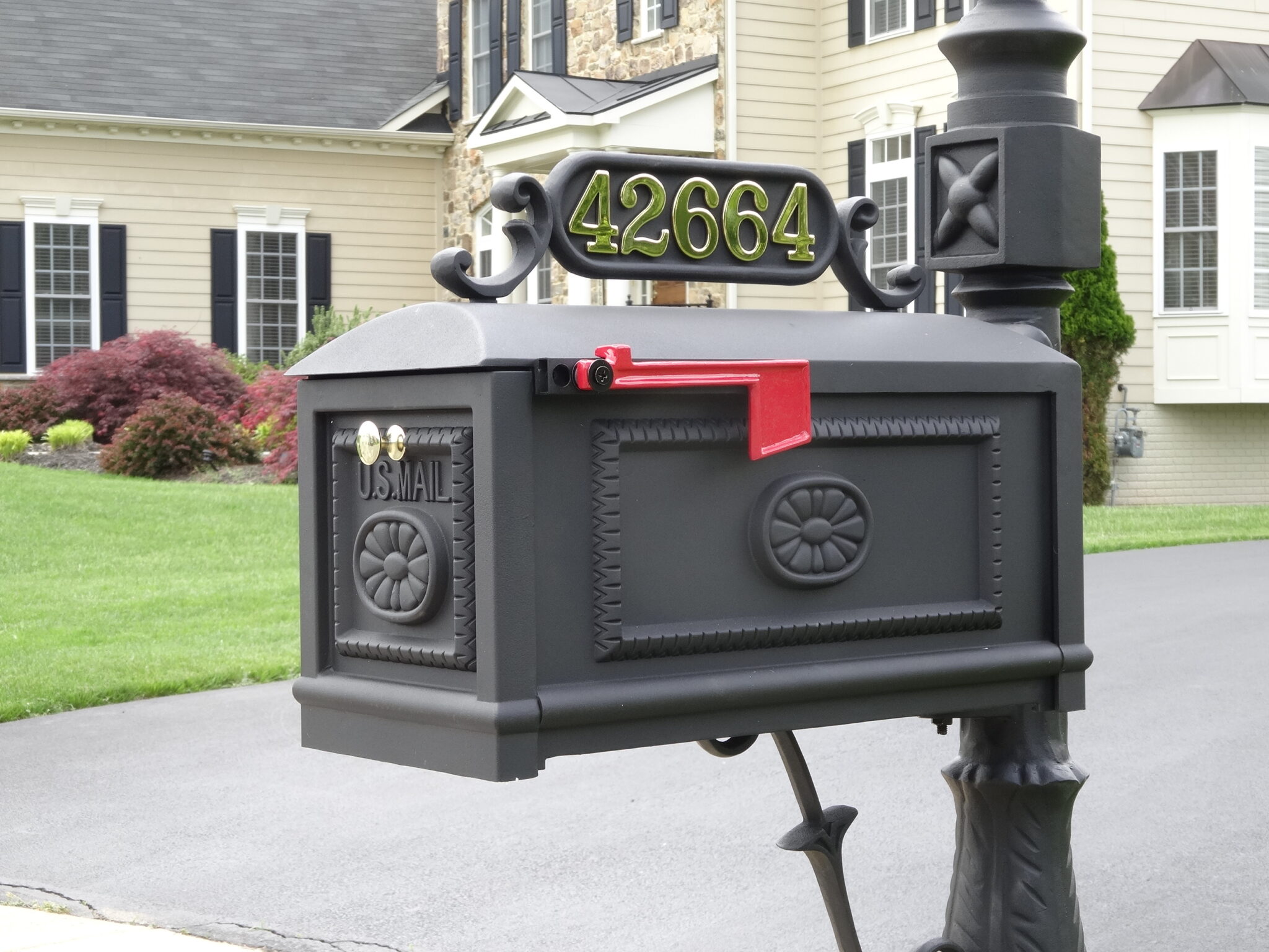 Decorative Residential Mailboxes - Customers Give Us High Marks